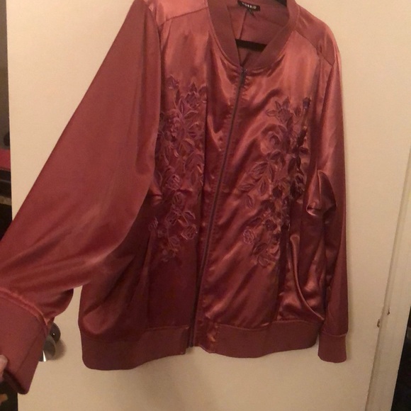 Mauve Satin TORRiD Jacket - Picture 3 of 4